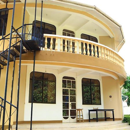 Mama Thea Homes Μόσι Εξωτερικό φωτογραφία