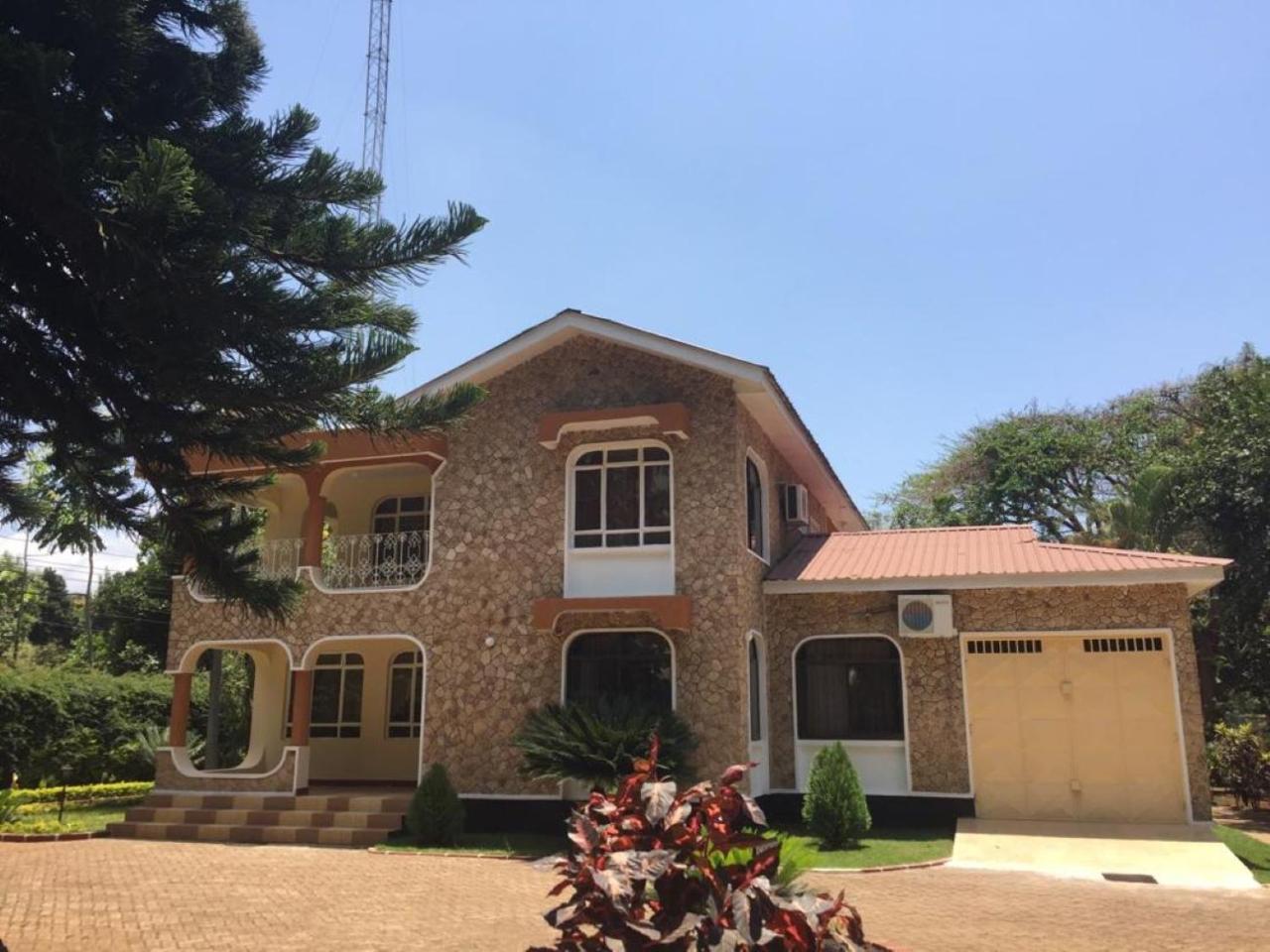 Mama Thea Homes Μόσι Εξωτερικό φωτογραφία